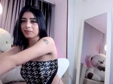 luna_darell from Chaturbate is Freechat