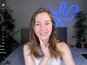 luna_go1d from Chaturbate is Freechat