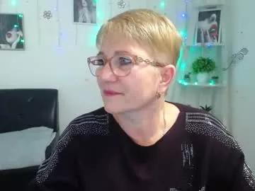 Lunarossa615416 webcams show profile image 