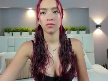 lunnablake from Chaturbate