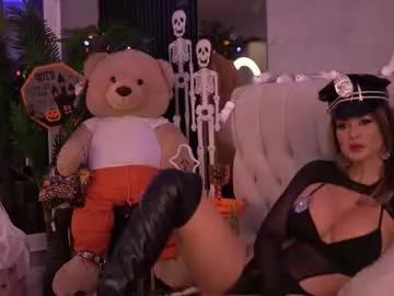 Dirty chat webcam: explore liveshows with versed models, from laying bare to fetishes, in a variety of sexy free adult webcams.