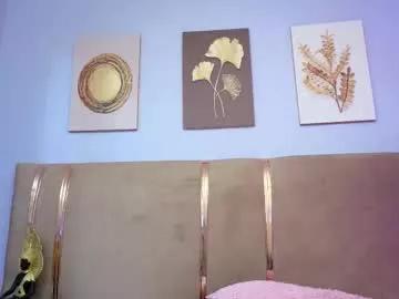 lyl_cristal from Chaturbate