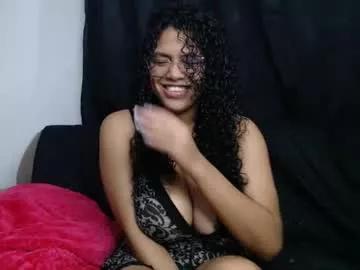 lylii_evans from Chaturbate