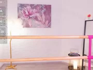 lyly_loveyou from Chaturbate