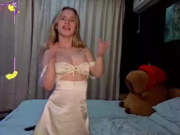 lynntiny from Chaturbate