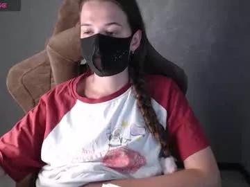 m00n8kiki from Chaturbate