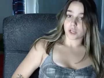 maddihelton45 from Chaturbate