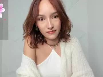 maddy_kraviiz from Chaturbate