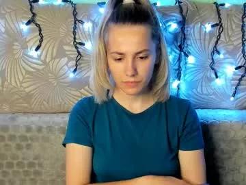maggiecake from Chaturbate