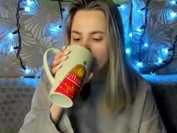 maggiecake from Chaturbate