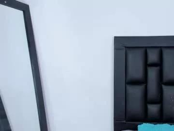 maia_davies from Chaturbate
