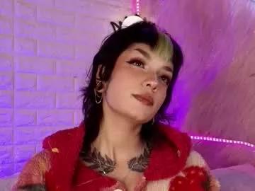 mamushka_ from Chaturbate