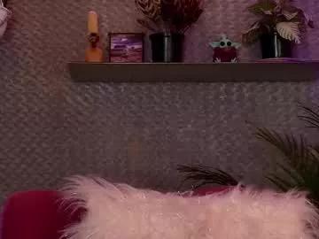 mamushka_ from Chaturbate
