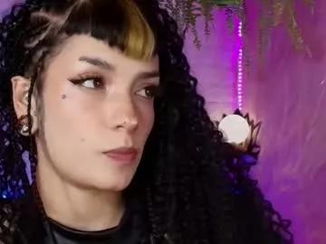 mamushka_ from Chaturbate