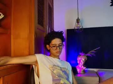 massimo_alessandro from Chaturbate