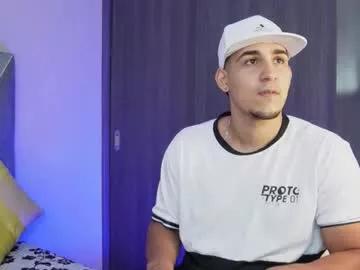 massimo_vidal from Chaturbate