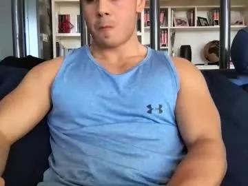 mattbull20 from Chaturbate