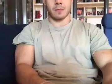 mattbull20 from Chaturbate