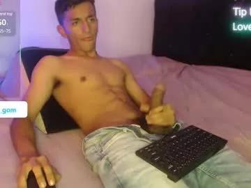 matteo_gom from Chaturbate