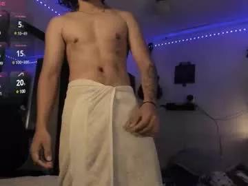 maxximus_10 from Chaturbate