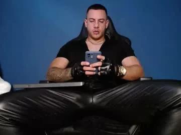 maxxxpowerful from Chaturbate