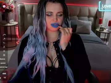 maya_mils from Chaturbate