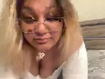 mayafoxxx23 from Chaturbate