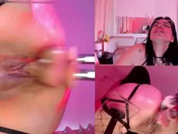 mayarouse from Chaturbate