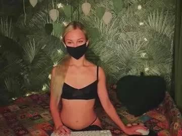 meeeewmeeeeow from Chaturbate