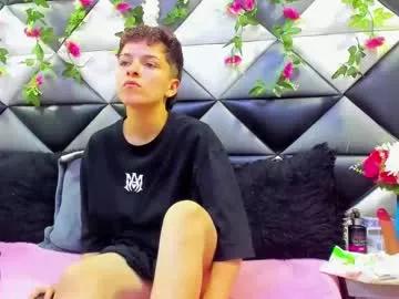 Dirty chat webcam: explore liveshows with versed models, from laying bare to fetishes, in a variety of sexy free adult webcams.