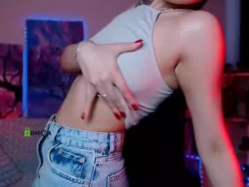 Melani_first webcams show profile image 