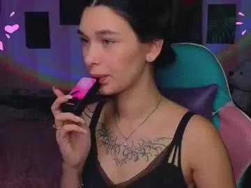 mella_freya from Chaturbate