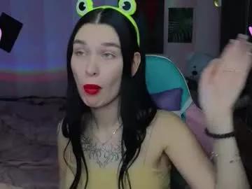 mella_freya from Chaturbate