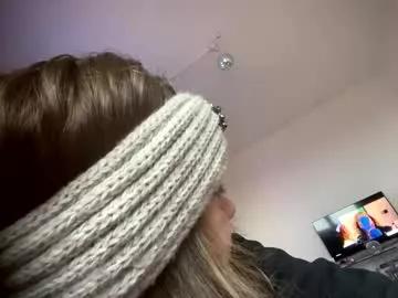 melli23 from Chaturbate