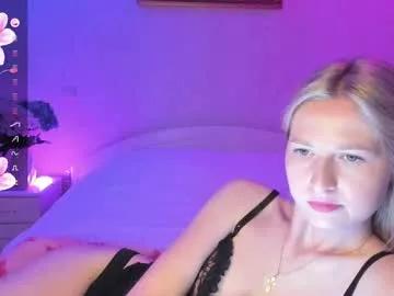 mellina_tey from Chaturbate
