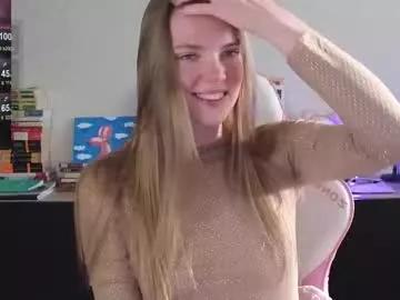 merry_dancers_ from Chaturbate