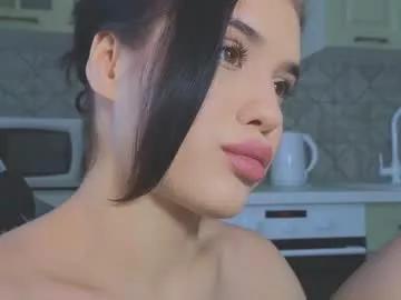 Mia__lunaa webcams show profile image 