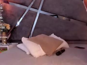 miia_reeves_ from Chaturbate