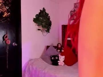 miiaah_kaliffa from Chaturbate