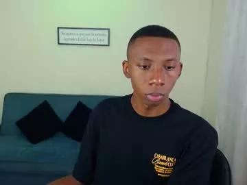 miiloo18 from Chaturbate