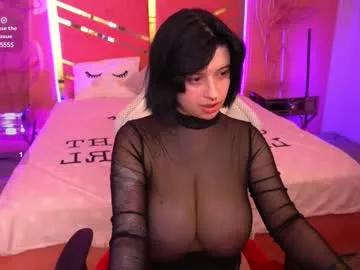 mikiikiwi from Chaturbate