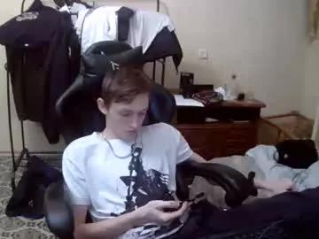 Mikkiforus webcams show profile image 