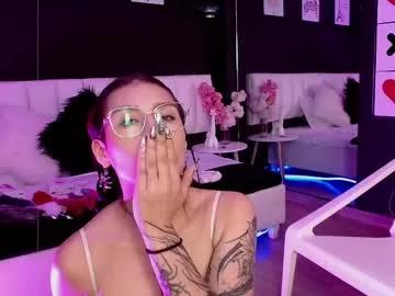 milla_davis from Chaturbate