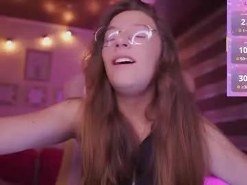 milly_kenner from Chaturbate