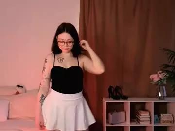 milly_saint from Chaturbate is Freechat