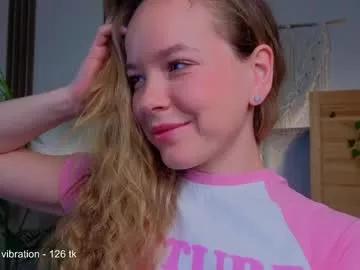 milly_shy from Chaturbate