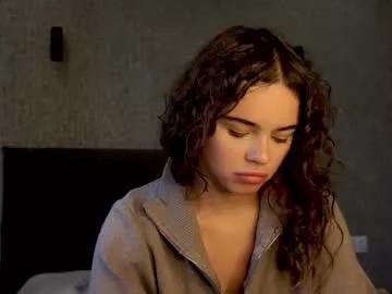 Milycclars webcams show profile image 