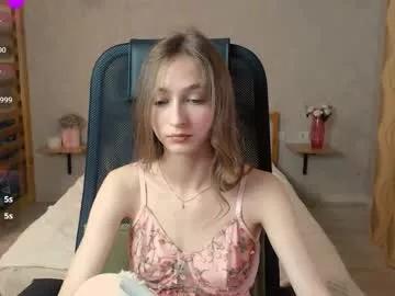 mimicrash from Chaturbate