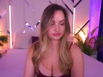 Minifox_ webcams show profile image 