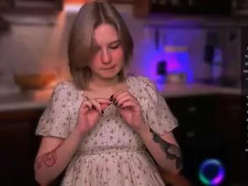 mirrameow from Chaturbate